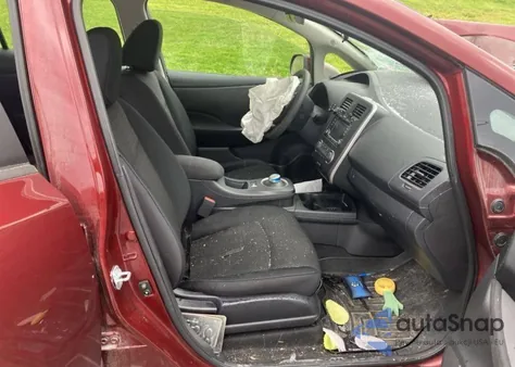 2017 Nissan Leaf S/Sv/Sl z USA, uszkodzony, nr VIN 1N4BZ0CP5HC304996